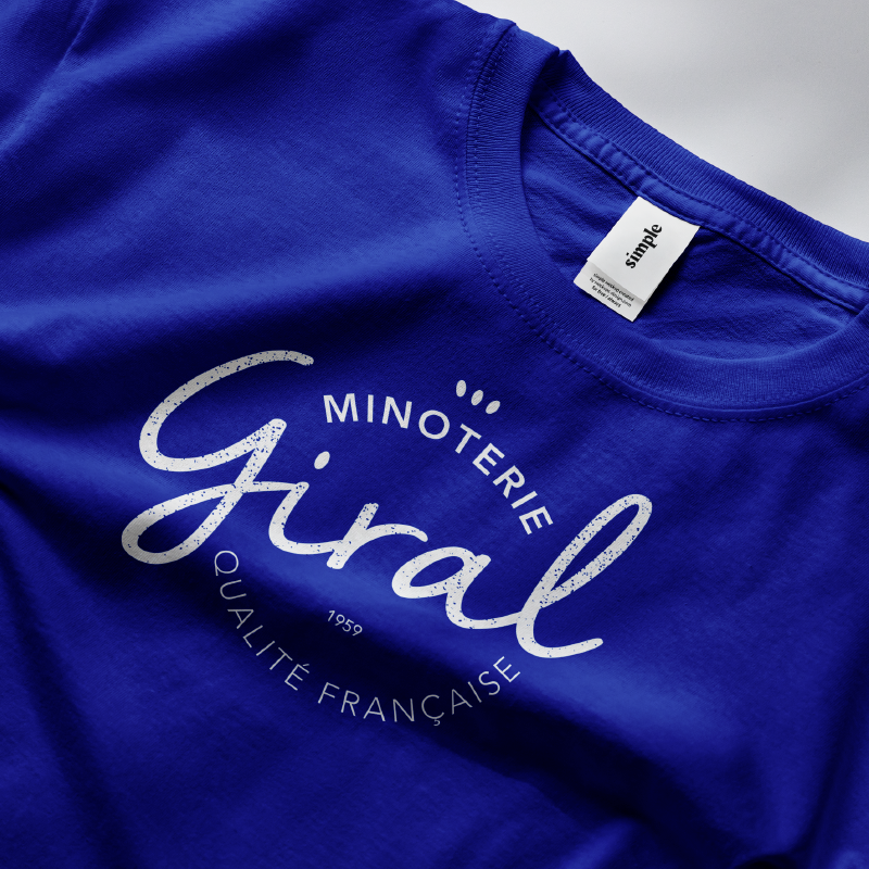 Création de logo minimaliste pour une marque locale – Graphiste à Avignon